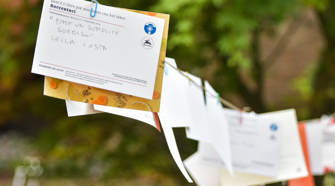 mails clipped in a row